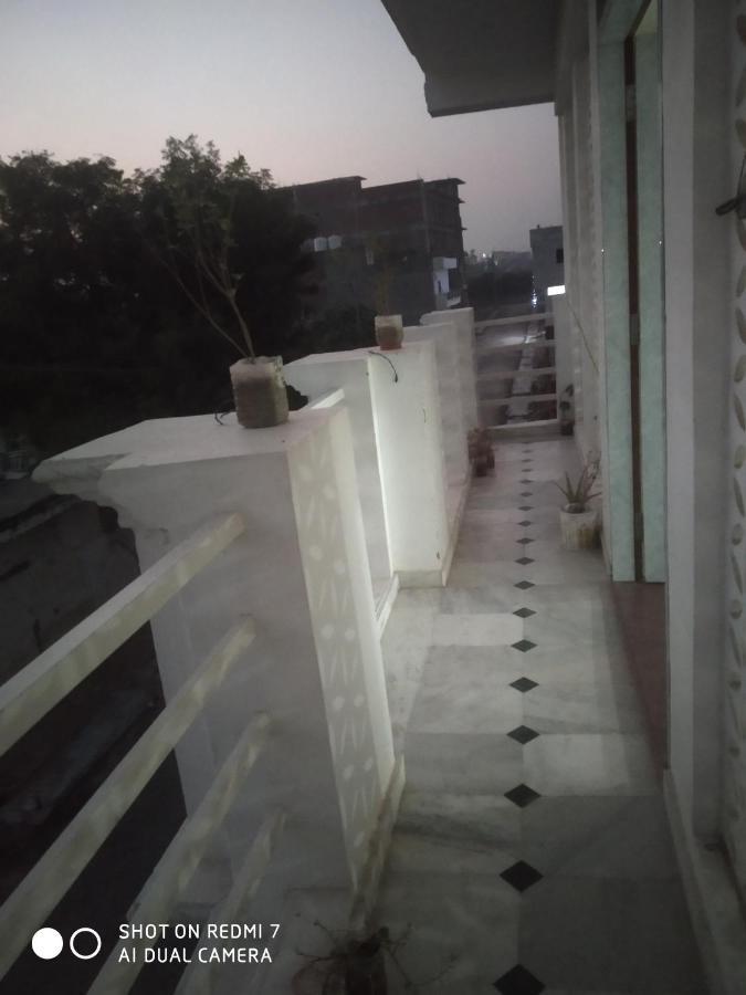 Hn Palace Homestay Agra  Dış mekan fotoğraf