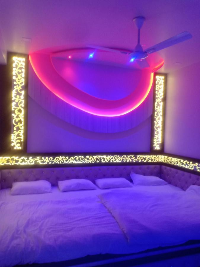 Hn Palace Homestay Agra  Dış mekan fotoğraf
