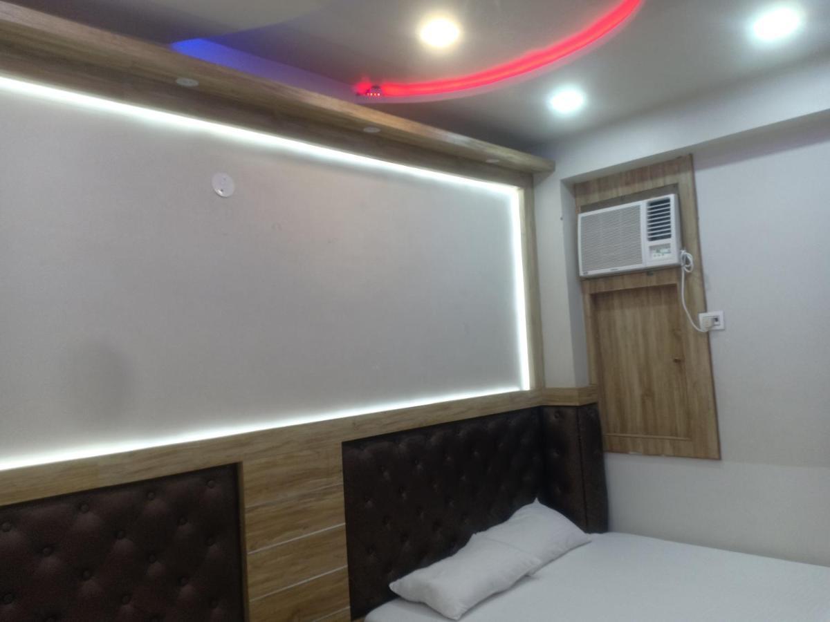Hn Palace Homestay Agra  Dış mekan fotoğraf