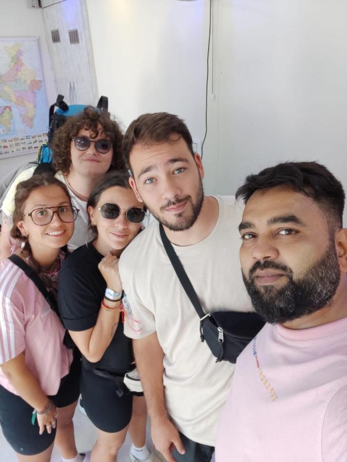 Hn Palace Homestay Agra  Dış mekan fotoğraf
