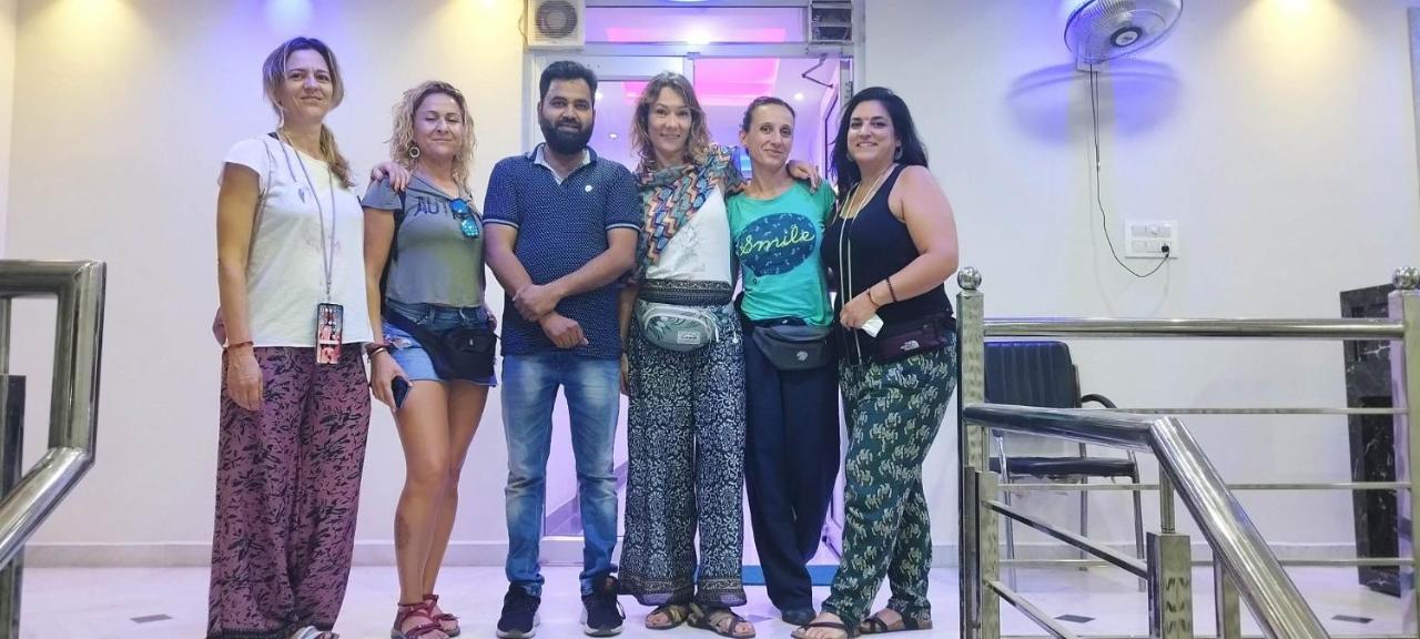 Hn Palace Homestay Agra  Dış mekan fotoğraf