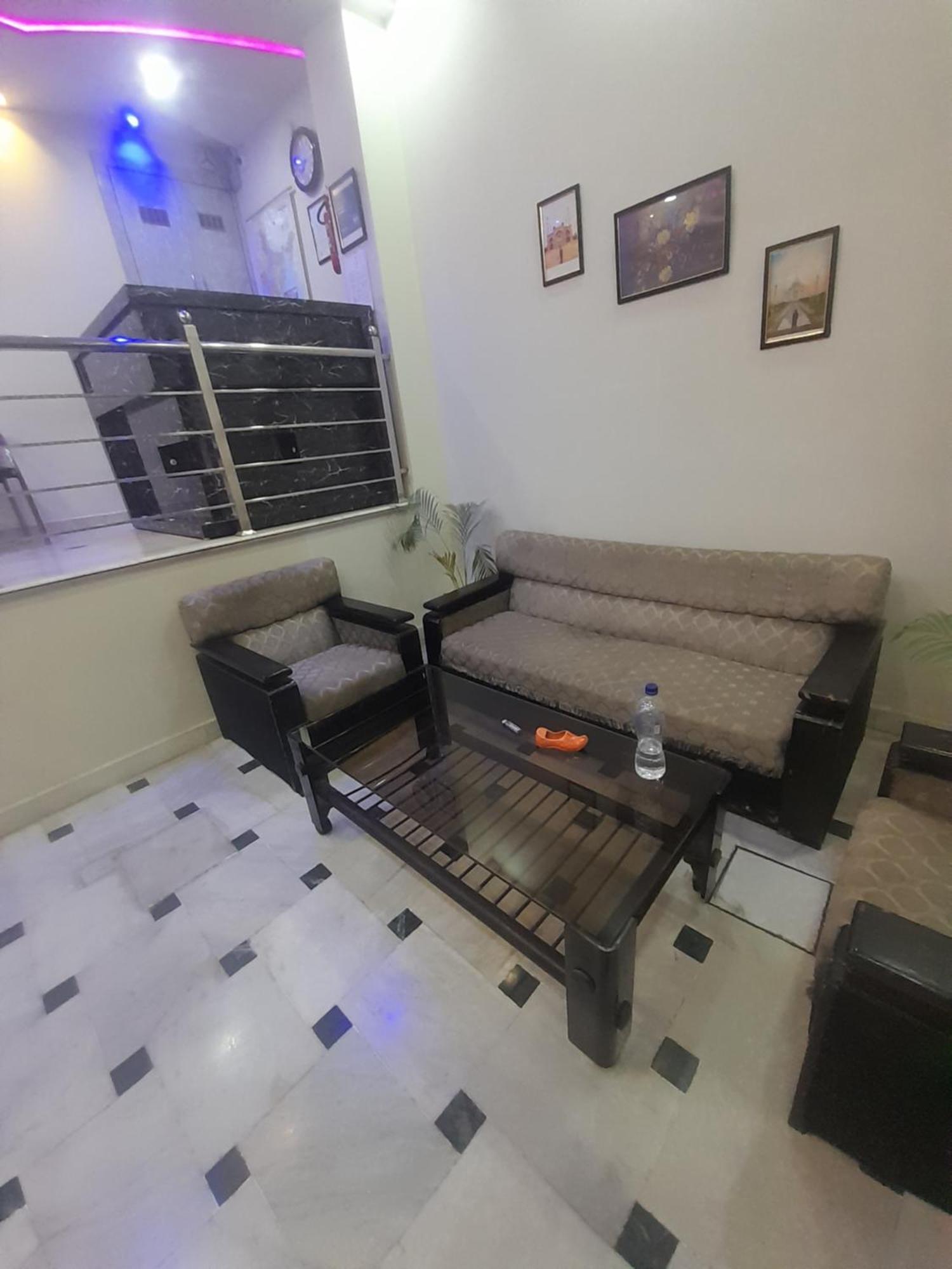 Hn Palace Homestay Agra  Dış mekan fotoğraf
