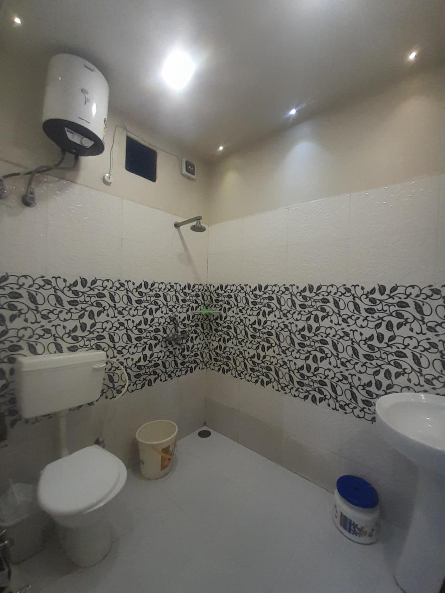 Hn Palace Homestay Agra  Oda fotoğraf